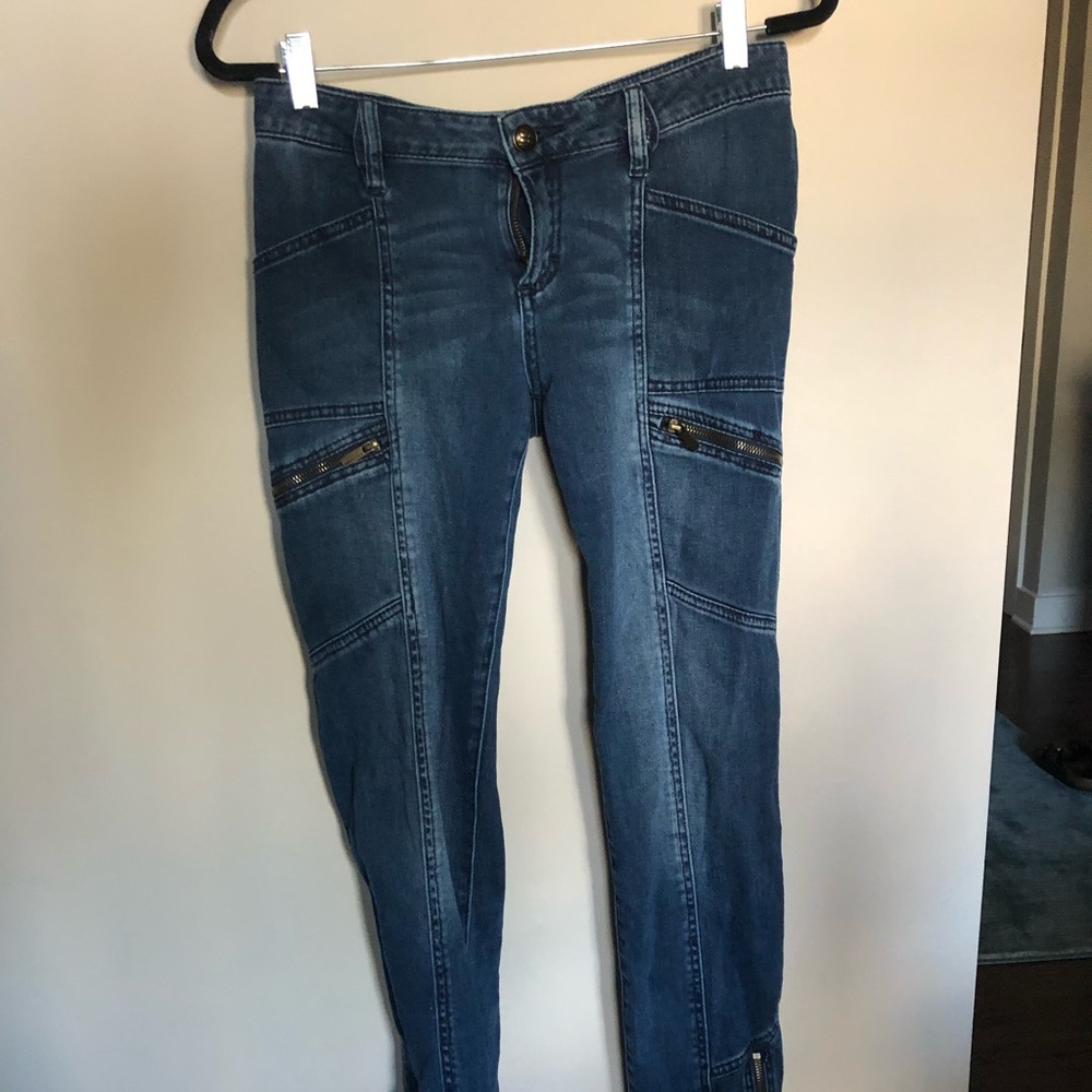 BCBGMaxazria zipper detail jeans